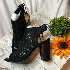 Bonnibel Vicki Block Heel Sandals